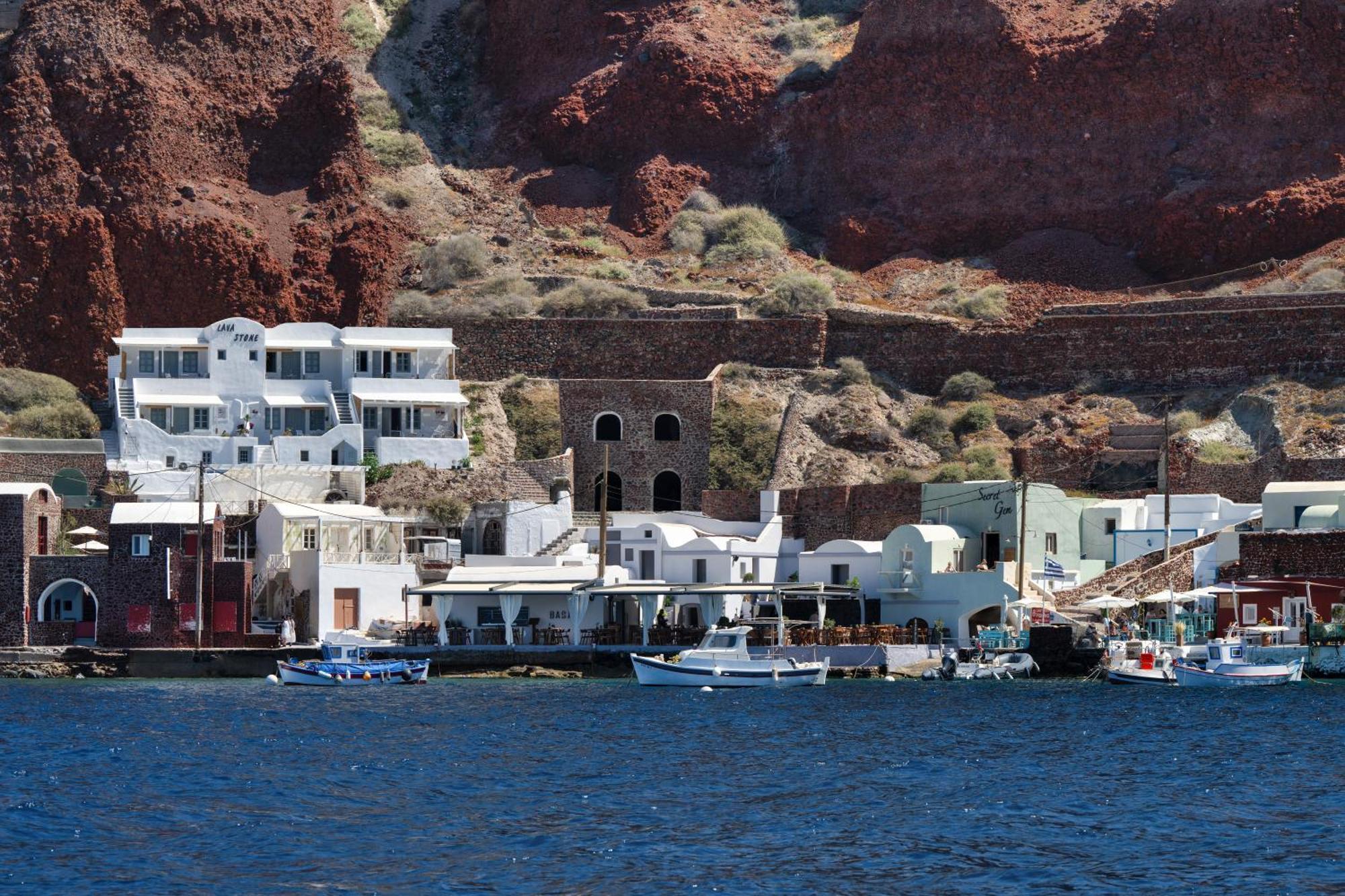 Lava Stone Bed & Breakfast Oía Dış mekan fotoğraf