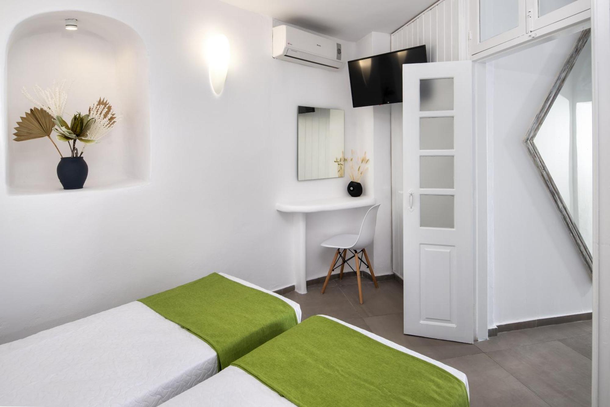 Lava Stone Bed & Breakfast Oía Dış mekan fotoğraf